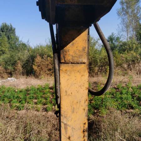 徐工XE150履带式挖掘机