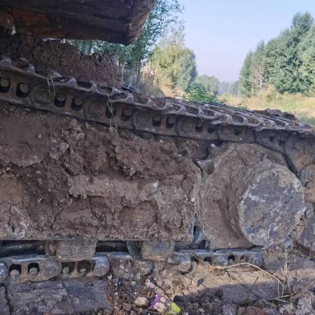 徐工XE150履带式挖掘机