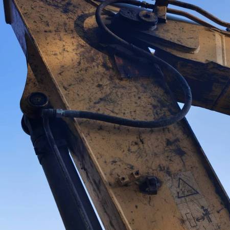 徐工XE150履带式挖掘机