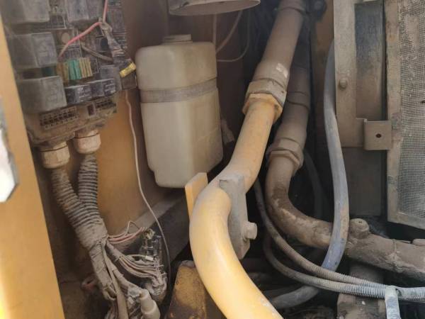 徐工XE150履帶式挖掘機(jī)