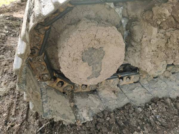 徐工XE150履帶式挖掘機(jī)