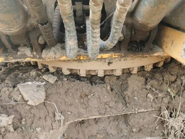 徐工XE150履帶式挖掘機(jī)