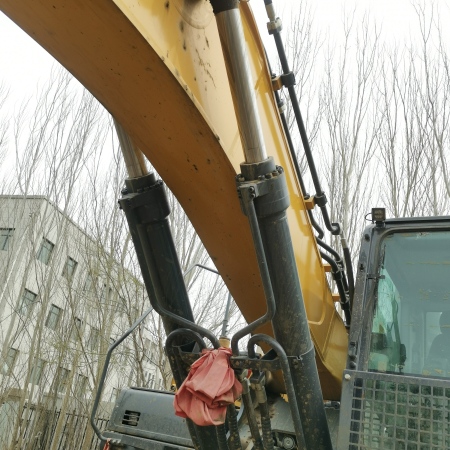 徐工XE490DK履带式挖掘机