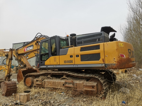 徐工XE490DK履帶式挖掘機(jī)