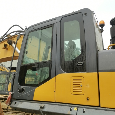 徐工XE490DK履带式挖掘机