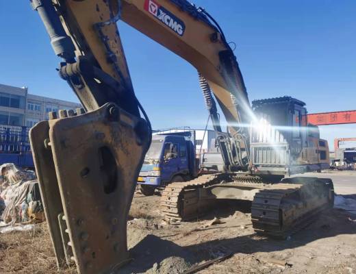 徐工XE550DK履带式挖掘机