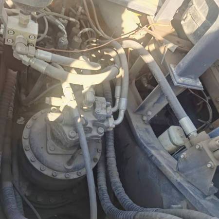 徐工XE550DK履带式挖掘机