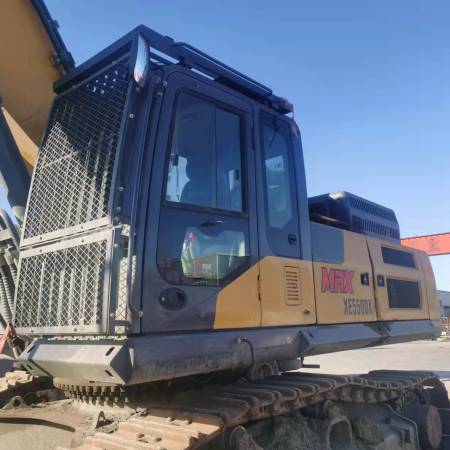 徐工XE550DK履带式挖掘机