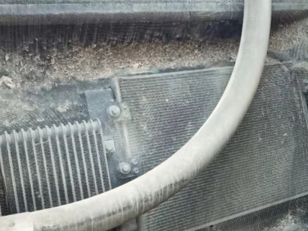 徐工XE400DK履帶式挖掘機(jī)