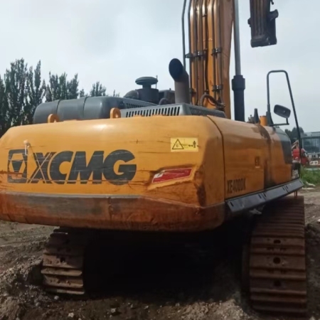 徐工XE400DK履带式挖掘机