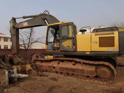 徐工XE360履帶式挖掘機