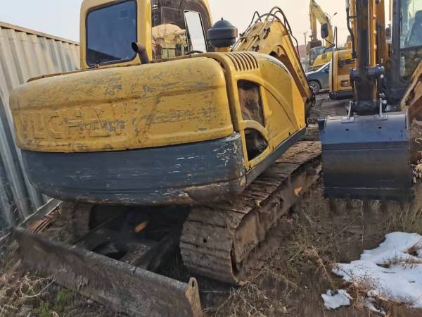 玉柴YC85履帶式挖掘機(jī)