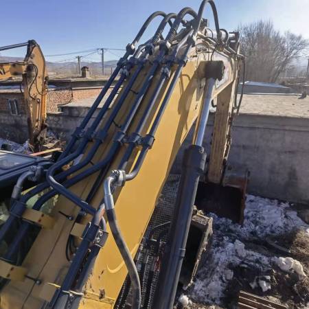 徐工XE490DK履带式挖掘机