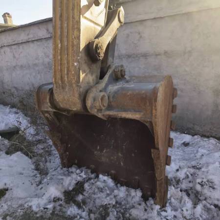 徐工XE490DK履带式挖掘机