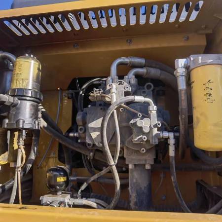 徐工XE490DK履带式挖掘机