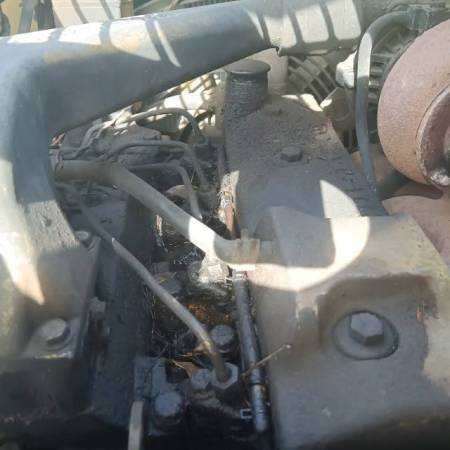 小松PC100履带式挖掘机