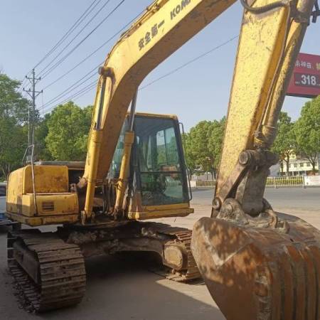 小松PC100履带式挖掘机