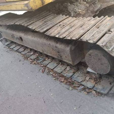 小松PC100履带式挖掘机