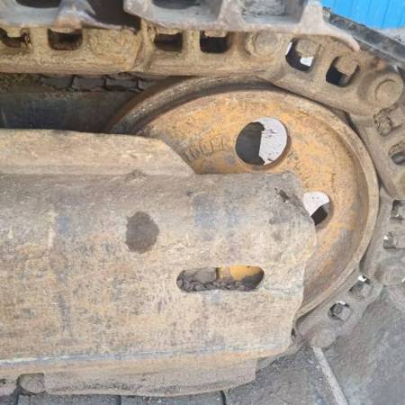 小松PC100履带式挖掘机