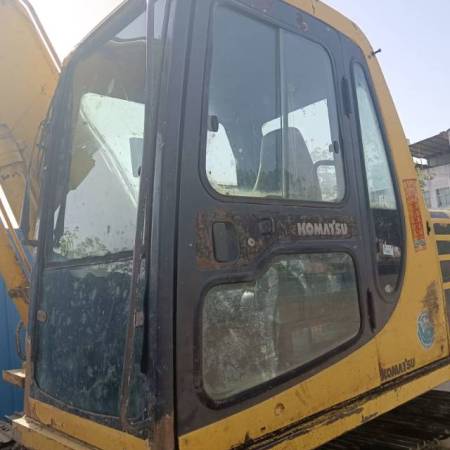 小松PC100履带式挖掘机