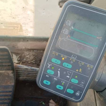 小松PC100履带式挖掘机