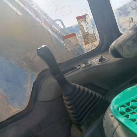 小松PC100履带式挖掘机