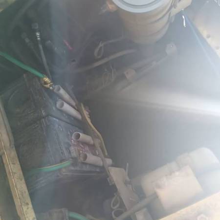 小松PC100履带式挖掘机