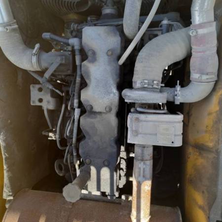 现代R225-7履带式挖掘机