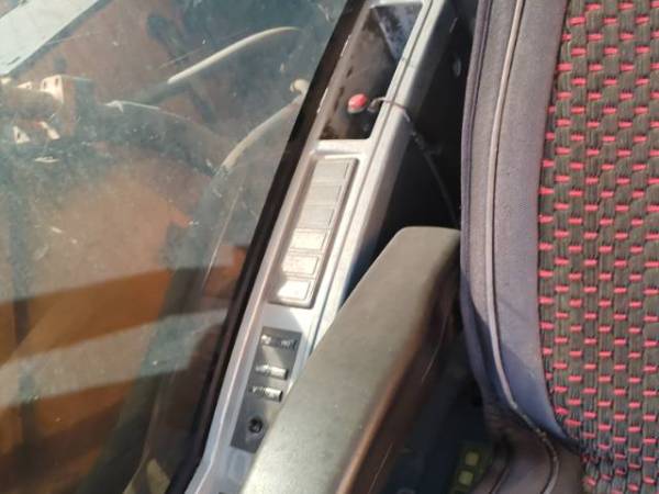 現(xiàn)代R225-7履帶式挖掘機