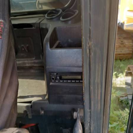 现代R225-7履带式挖掘机