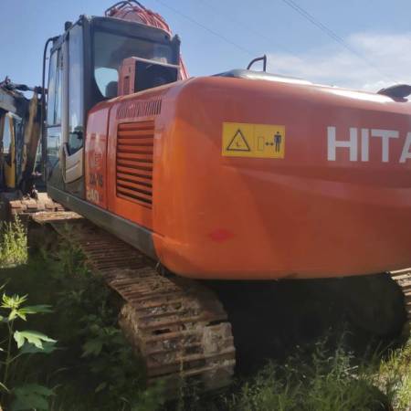 日立ZX200LC履带式挖掘机