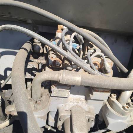 日立ZX200LC履带式挖掘机