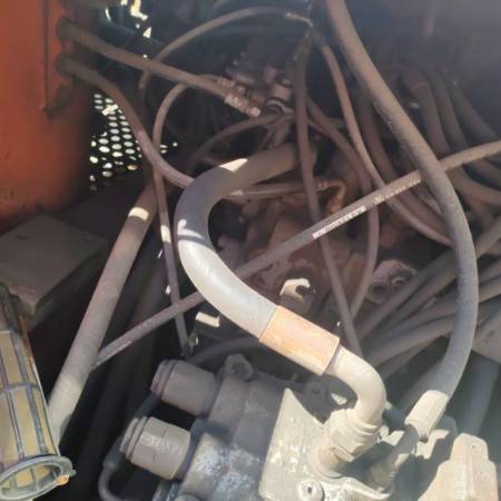 日立ZX200LC履带式挖掘机