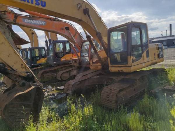 小松PC210LC-8履帶式挖掘機(jī)