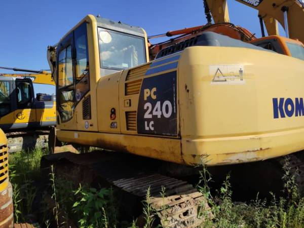 小松PC210LC-8履帶式挖掘機(jī)