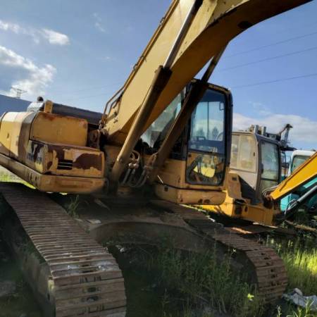 小松PC210LC-8履带式挖掘机