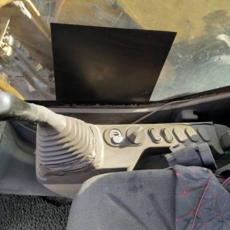 小松PC210LC-8履带式挖掘机