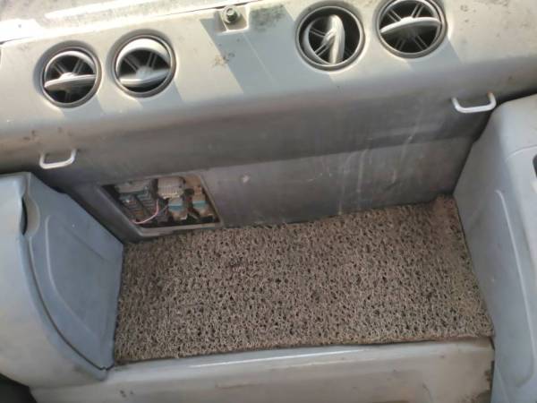 小松PC210LC-8履帶式挖掘機(jī)