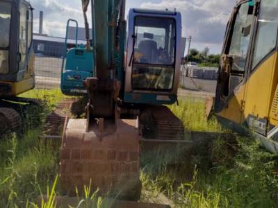 山河智能SWE90履帶式挖掘機(jī)