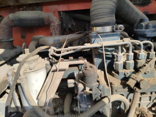 斗山DH70履帶式挖掘機(jī)