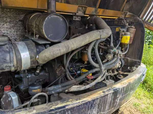 雷沃重工FR65履帶式挖掘機