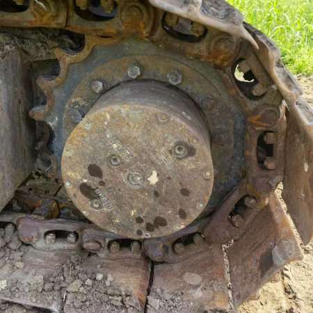 雷沃重工FR65履带式挖掘机