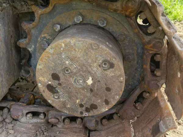 雷沃重工FR65履帶式挖掘機