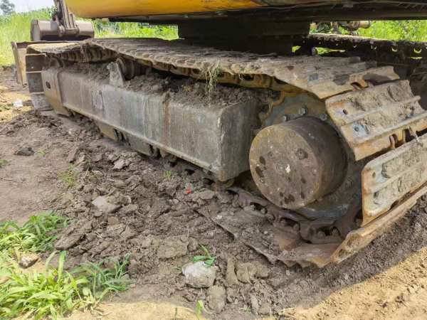 雷沃重工FR65履帶式挖掘機