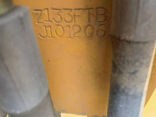 雷沃重工FR65履帶式挖掘機