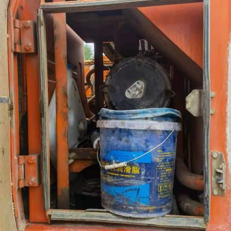 斗山DH225-9履带式挖掘机