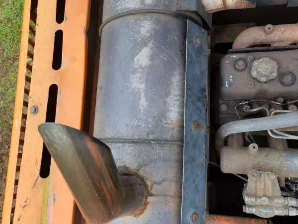 斗山DH225-9履帶式挖掘機(jī)