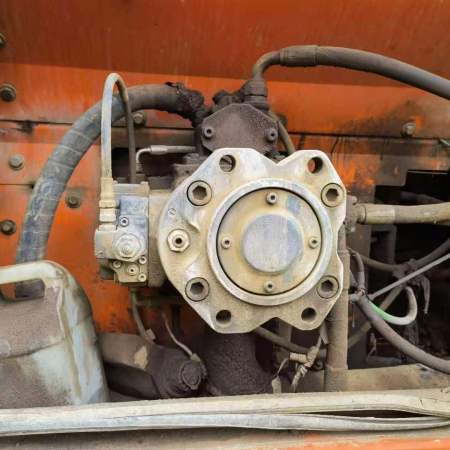 斗山DH225-9履带式挖掘机