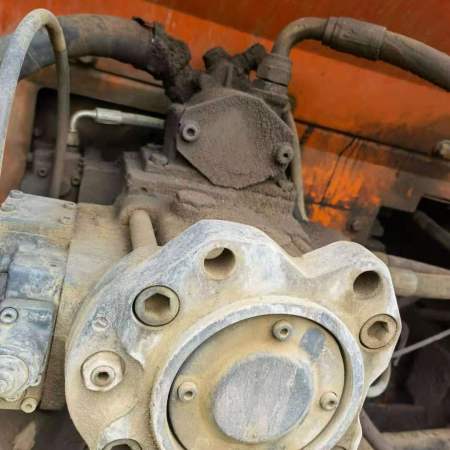 斗山DH225-9履带式挖掘机