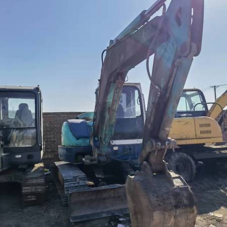 石川岛IHI80NS履带式挖掘机